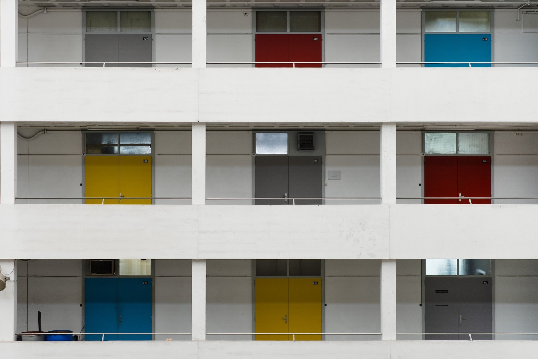 Quais são os sistemas de ventilação apropriados para uma habitação multifamiliar?